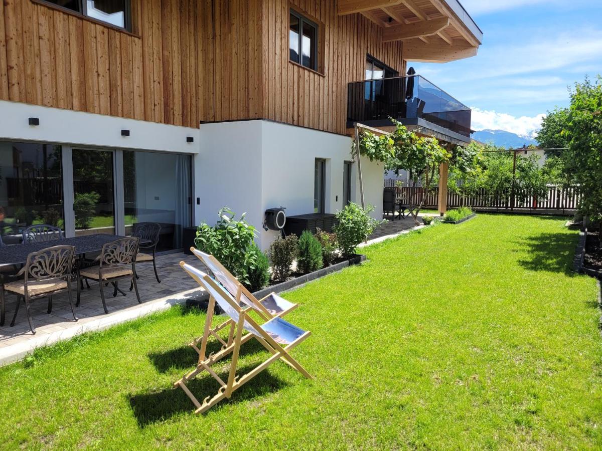 Alpen Quartier Lägenhet Uderns Exteriör bild